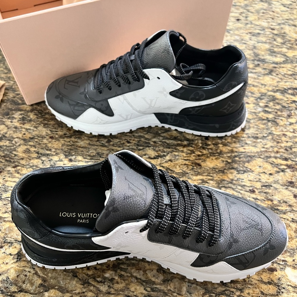 Louis Vuitton run away sneakers